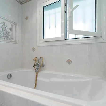 2 Pieces Balcon Vue Imprenable Mer---ville---montagne